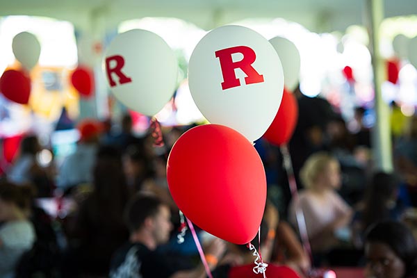 Balloons with the Rutgers R on them.